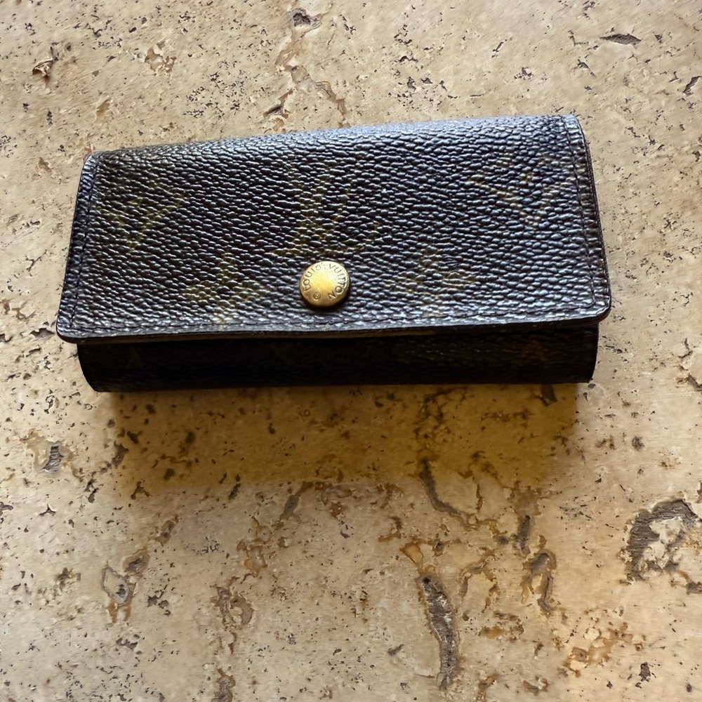Louis Vuitton Monogram Brown Wallet with Gold Button - Picture 1 of 6